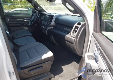 2022 Ram 1500 Big Horn/Lone Star из США, поврежденный, VIN 1C6RREFT2NN125613